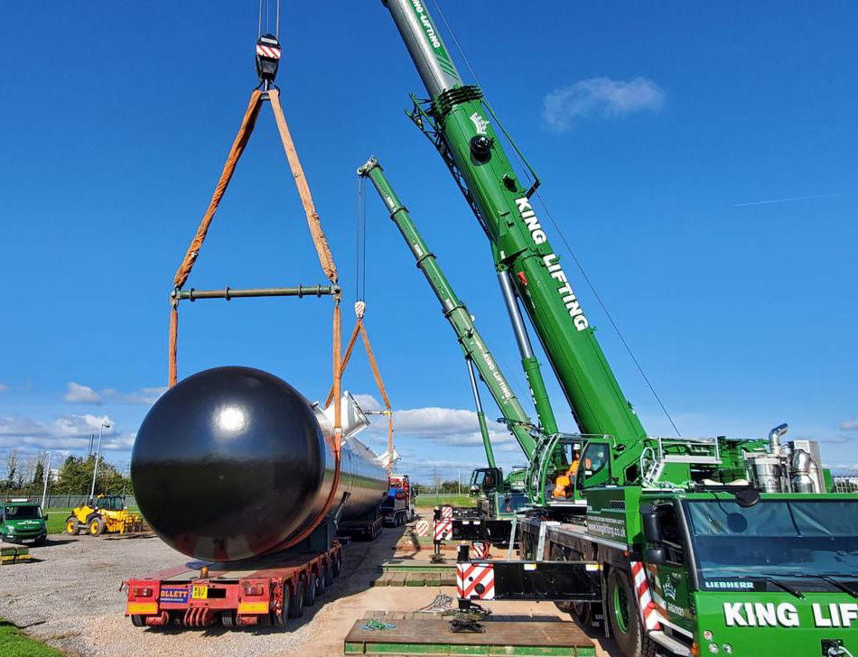 King Lifting crane operation at Hallen